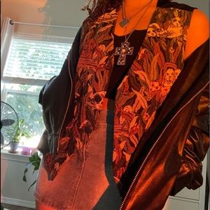 vintage dog graphic vest/waistcoat !! never seen one like it <3